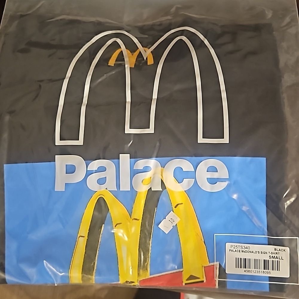 Palace T Shirt S